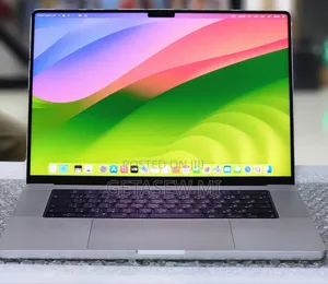 New Laptop Apple MacBook Pro M1 32GB Apple M1 Pro SSD 512GB