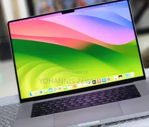 New Laptop Apple MacBook Pro M1 32GB Apple M1 Pro SSD 512GB