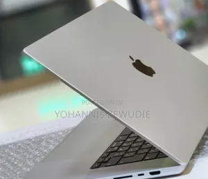 New Laptop Apple MacBook Pro M1 32GB Apple M1 Pro SSD 512GB