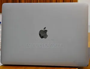 New Laptop Apple MacBook Pro 2020 8GB Intel Core I5 SSD 256GB