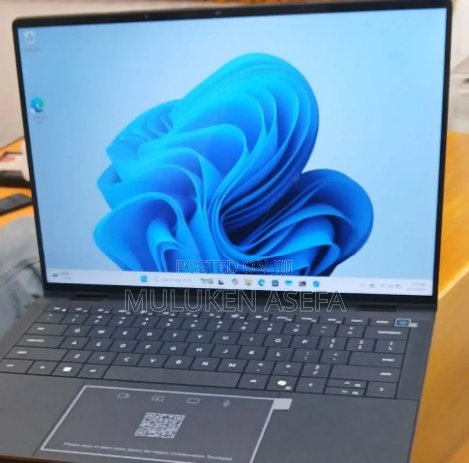 New Laptop Dell Latitude 9440 32GB Intel Core Ultra 7 SSD 512GB