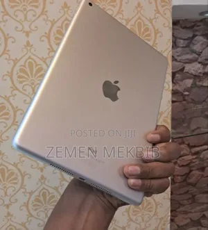 New Apple iPad 10.2 (2021) 64 GB Silver