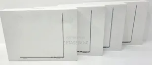 New Laptop Apple MacBook Air 2025 M4 13-Inch 16GB Apple M4 SSD 256GB