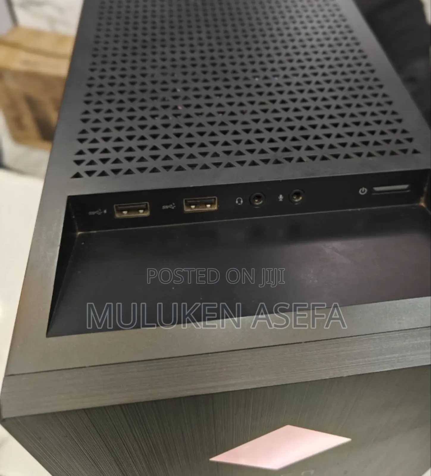 New Laptop HP Omen 16 8GB AMD Ryzen 7 SSD 512GB