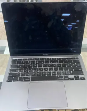 Photo - New Laptop Apple MacBook 8GB Intel Core I7 SSD 256GB