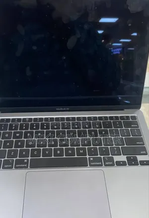 Photo - New Laptop Apple MacBook Air 2020 M1 8GB Intel SSD 256GB