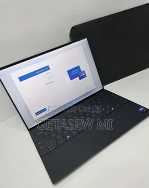Photo - New Laptop Dell Latitude 9440 16GB Intel Core Ultra 7 SSD 512GB