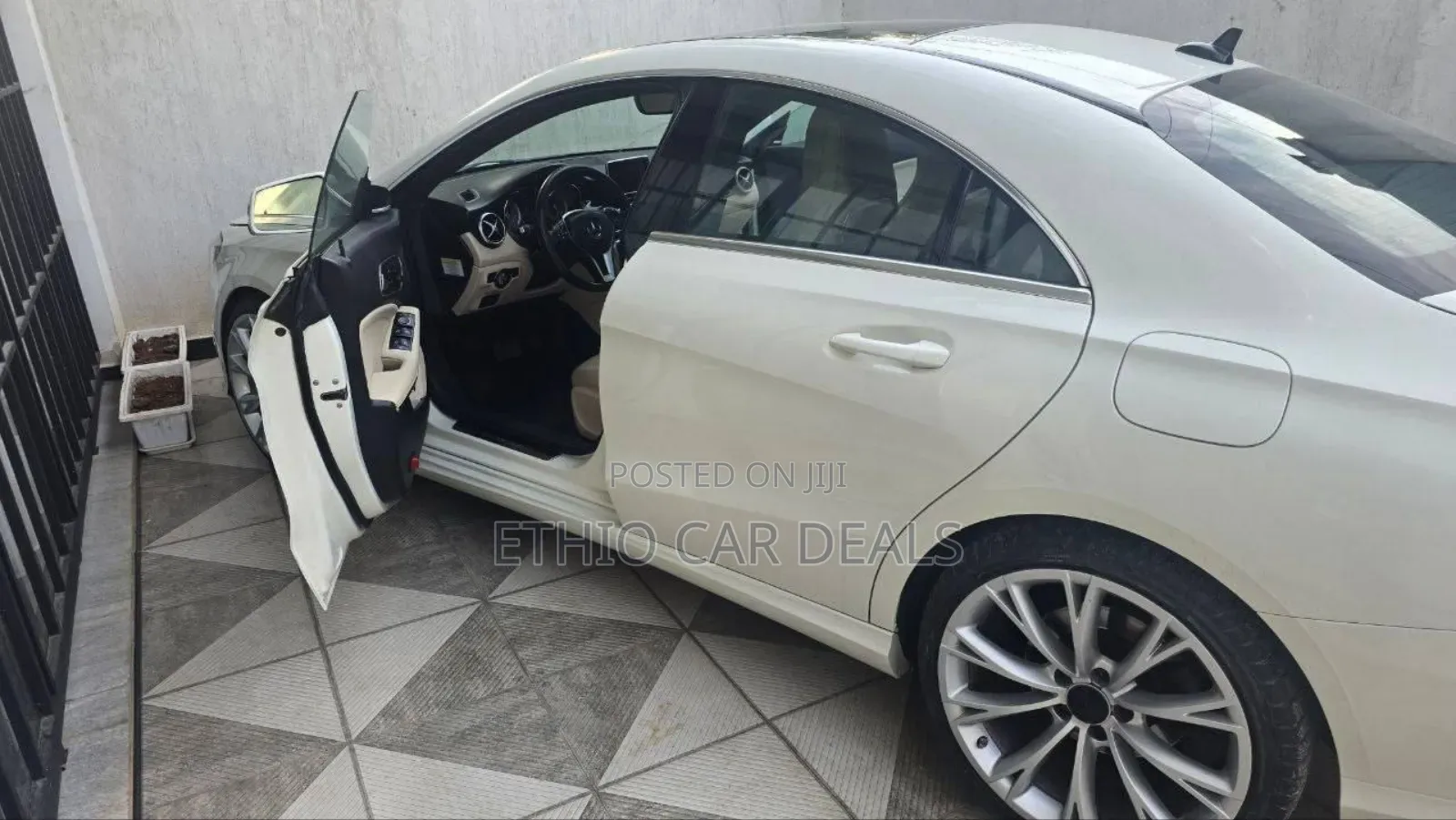 Mercedes-Benz CLA-Class 2014 White