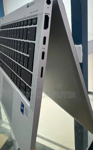 New Laptop HP EliteBook 840 G8 16GB Intel Core I7 SSD 512GB