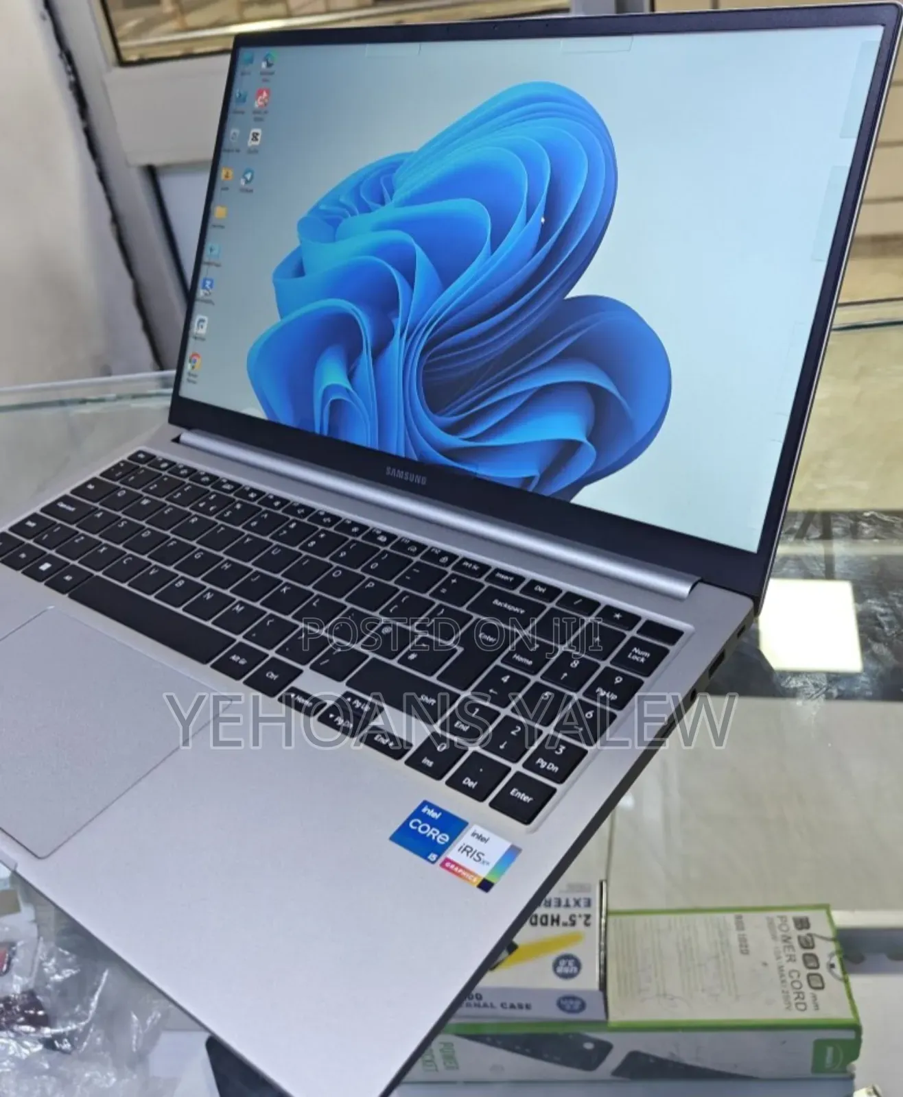 New Laptop Samsung Galaxy Book 2 8GB Intel Core I5 SSD 256GB