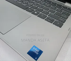 New Laptop HP OmniBook 5 14" 8GB Intel Core Ultra 5 SSD 512GB