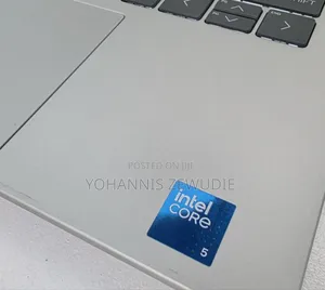 New Laptop HP OmniBook 5 14" 8GB Intel Core Ultra 5 SSD 512GB