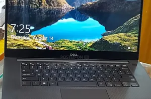 Photo - New Laptop Dell Precision 5540 32GB Intel Core I9 SSD 1T