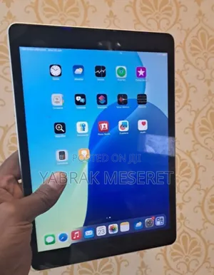 New Apple iPad 10.2 (2019) 64 GB Silver