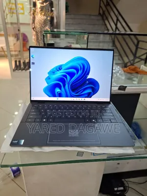 Photo - New Laptop Dell 32GB Intel Core Ultra 7 SSD 1T