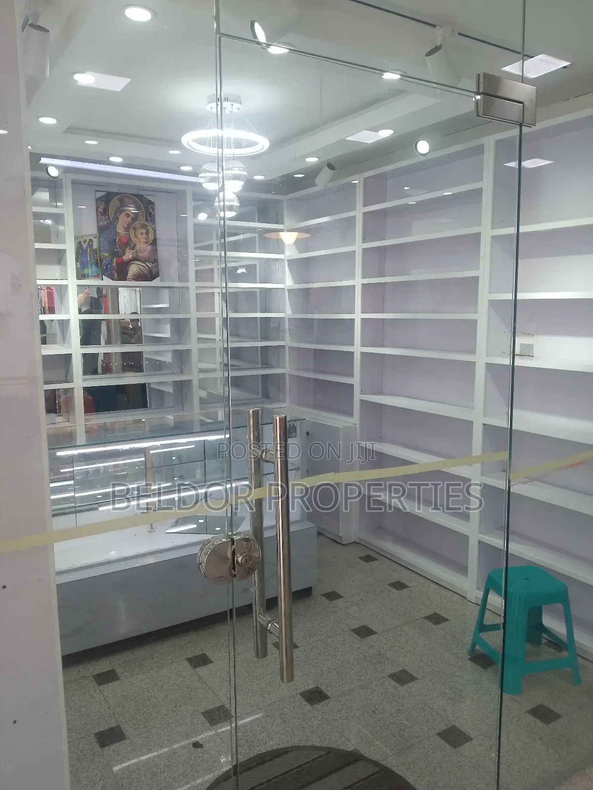 Shop for Rent Bole Olympia