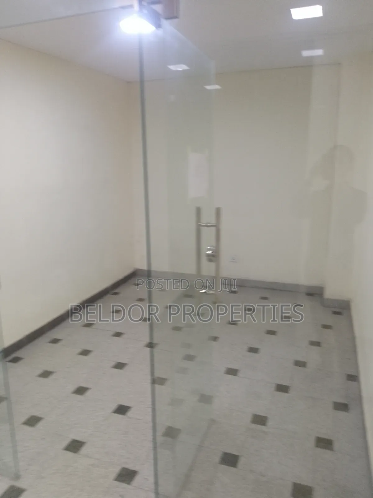 Shop for Rent Bole Olympia