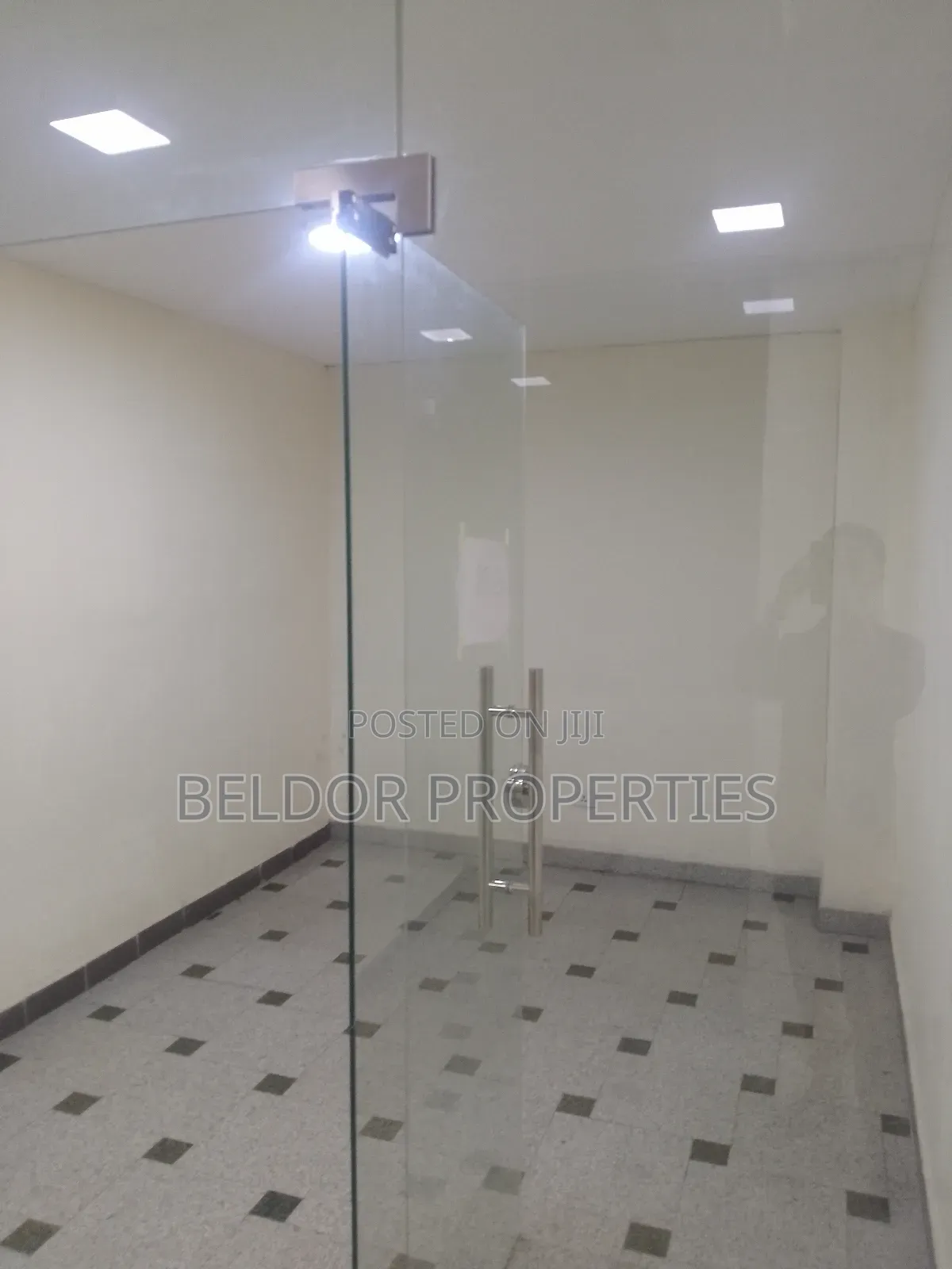 Shop for Rent Bole Olympia