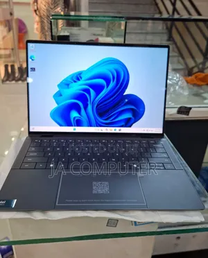Photo - New Laptop Dell Latitude 9420 32GB Intel Core Ultra 7 SSD 1T