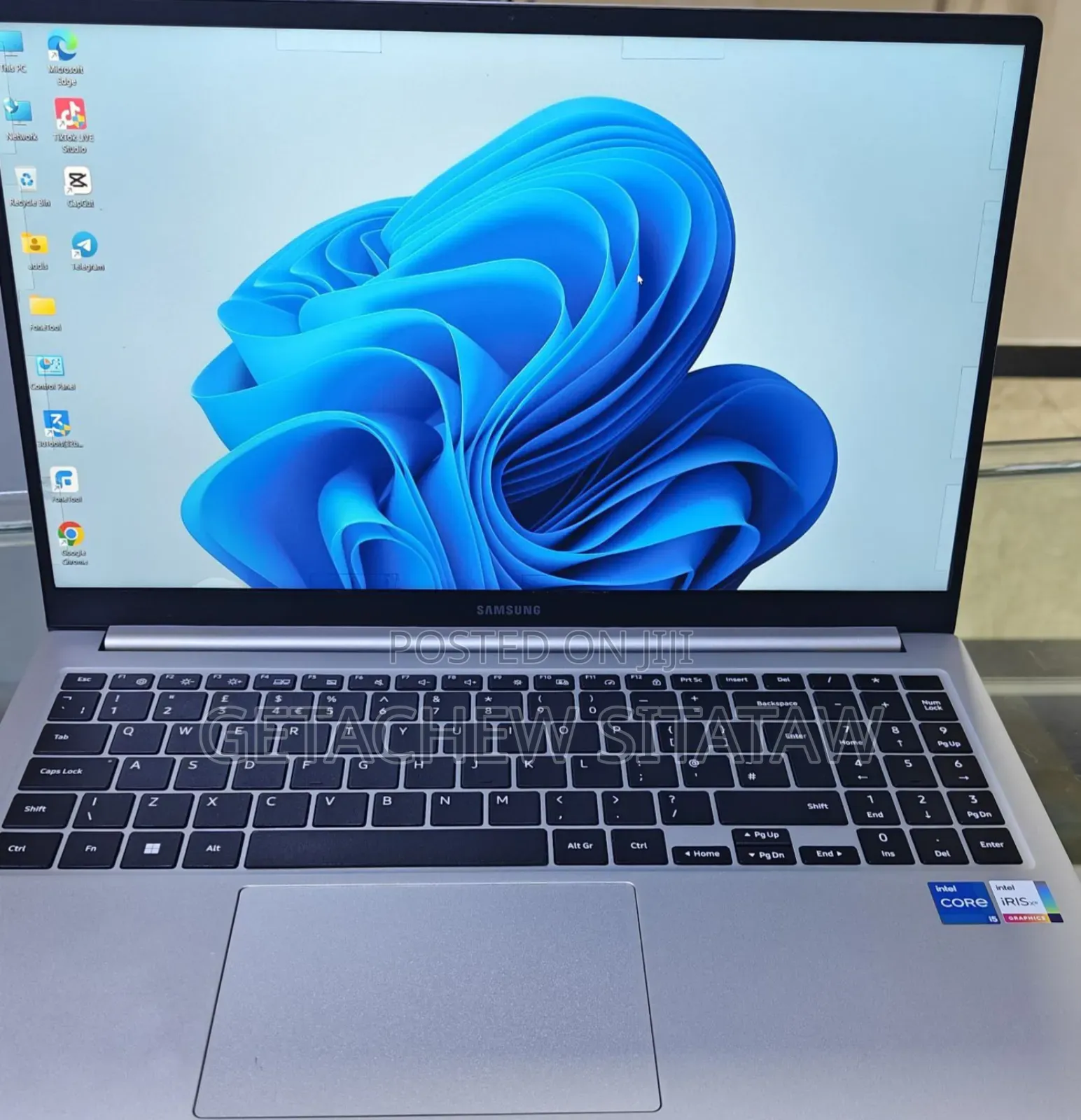 New Laptop Samsung Galaxy Book 2 8GB Intel Core I5 SSD 256GB