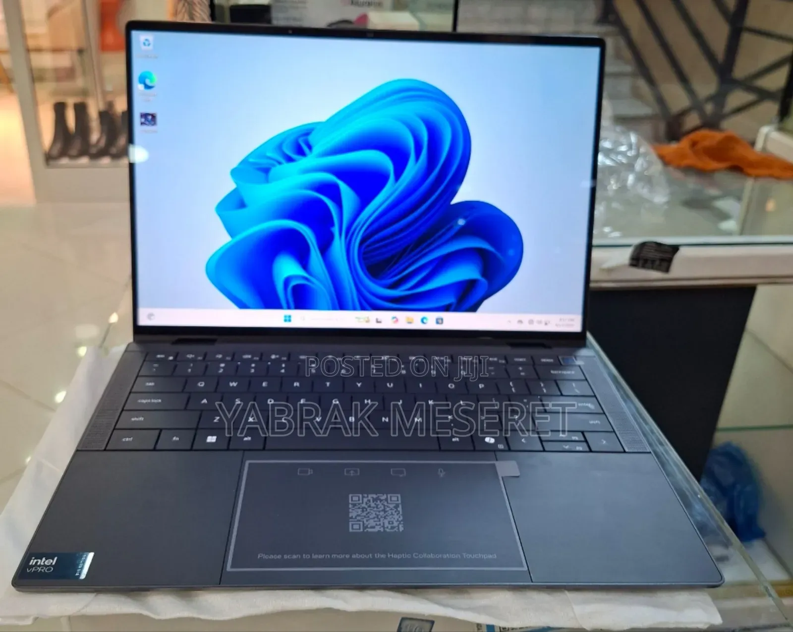New Laptop Dell 32GB Intel Core Ultra 7 SSD 1T