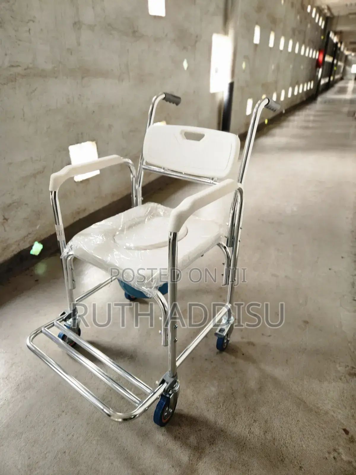 Commode Wheelchair鵝黃toilet Wheelchair懲處wheelchair Commode須知wheelchair