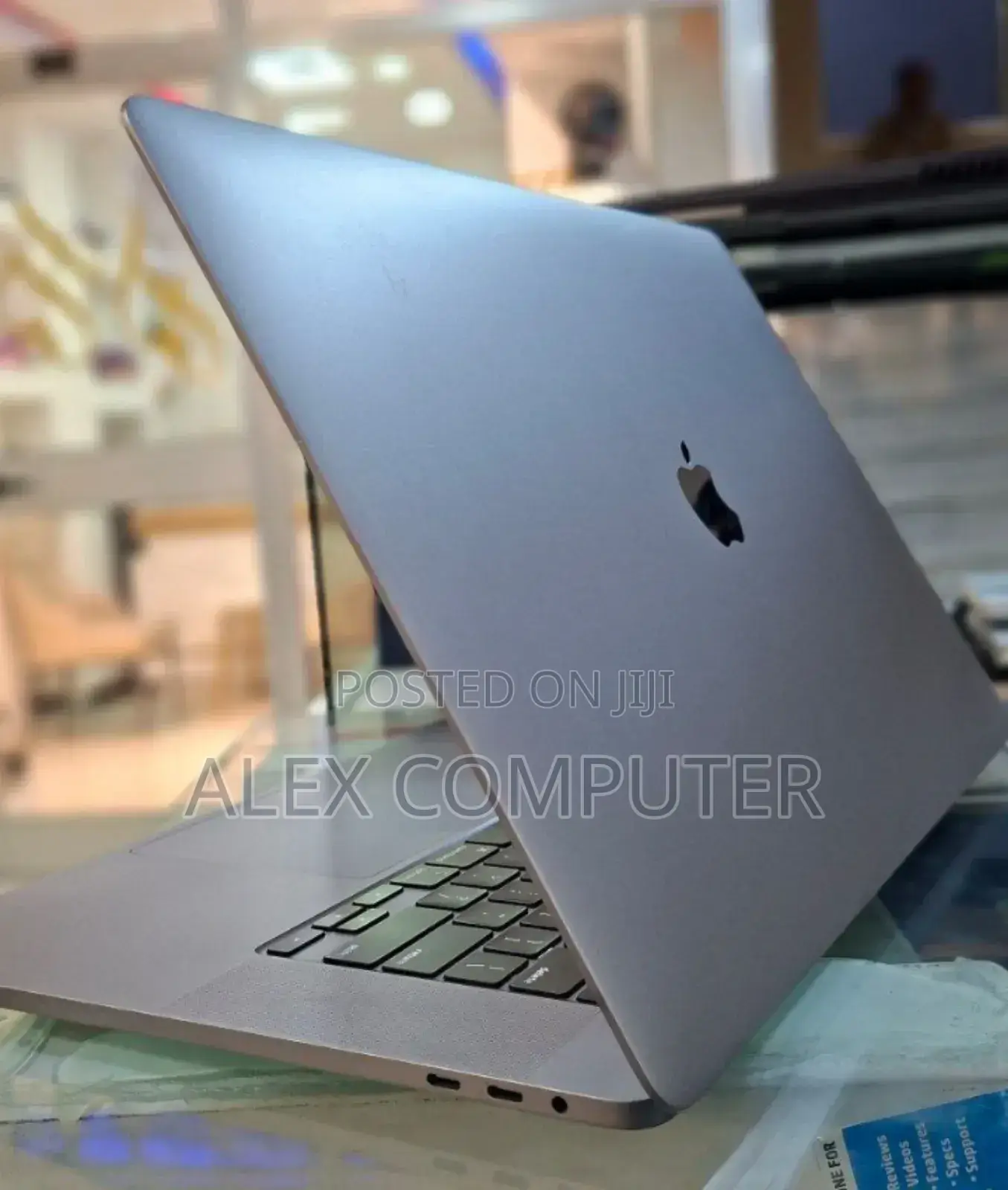 New Laptop Apple MacBook Pro 2019 32GB Intel Core I9 SSD 1T