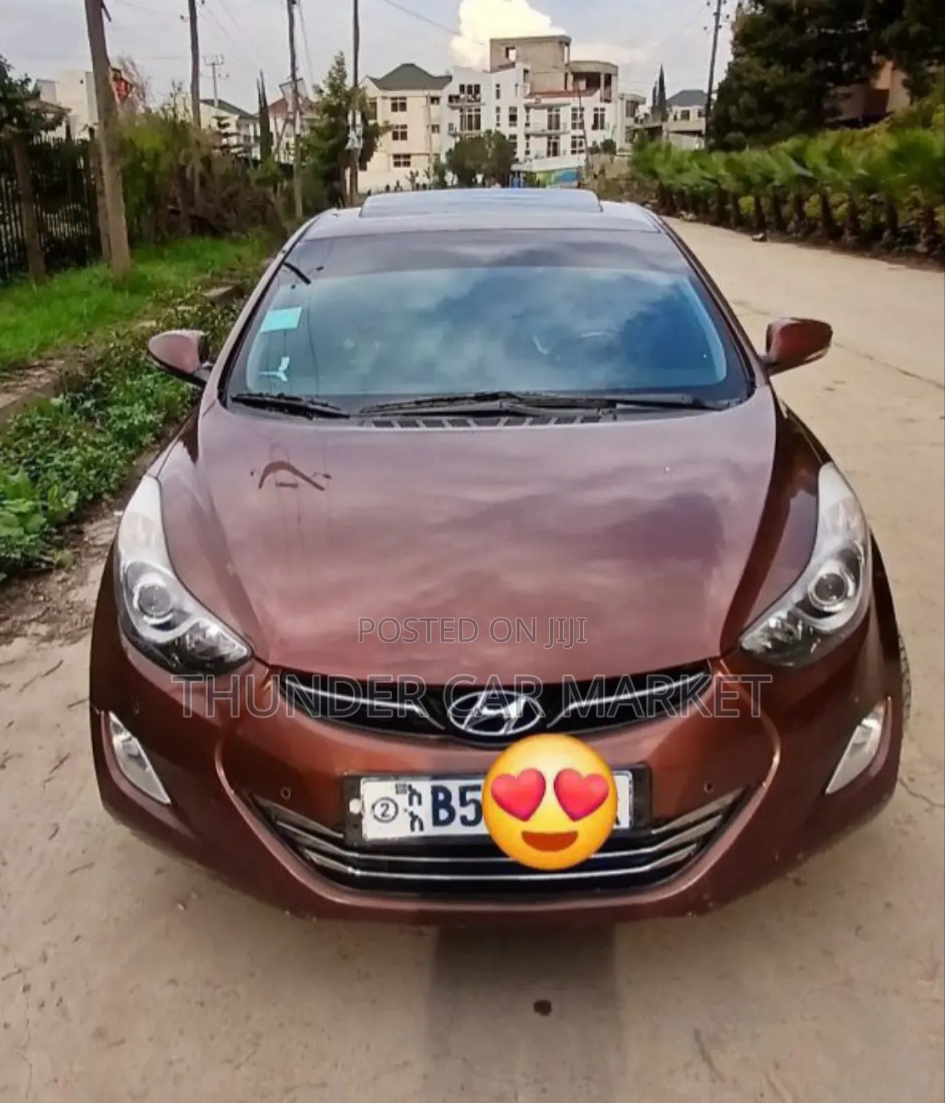 Hyundai Avante 2013 Burgundy