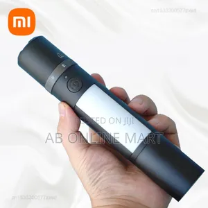 Photo - Xiaomi Multi-Function Flashlight