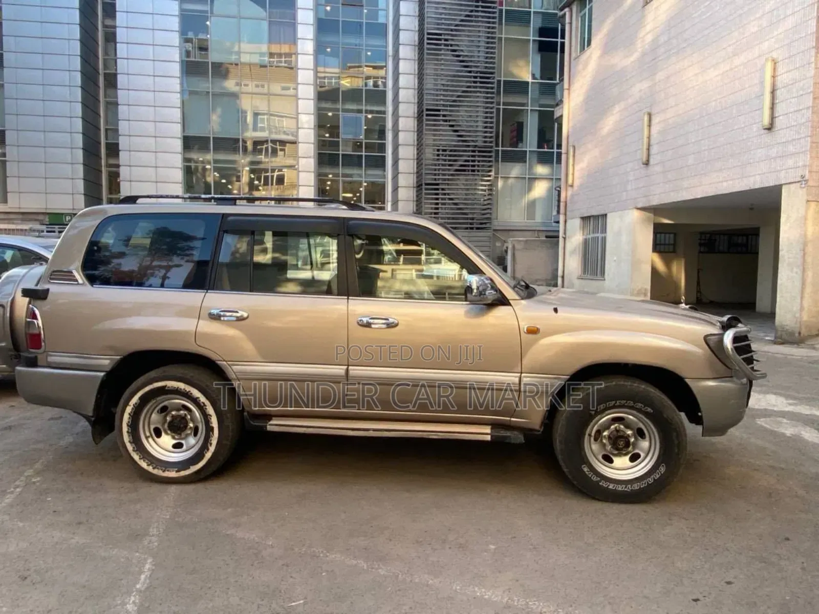 Toyota Land Cruiser 2006 Gold