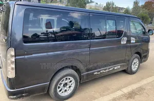 Toyota HiAce 2007 Black