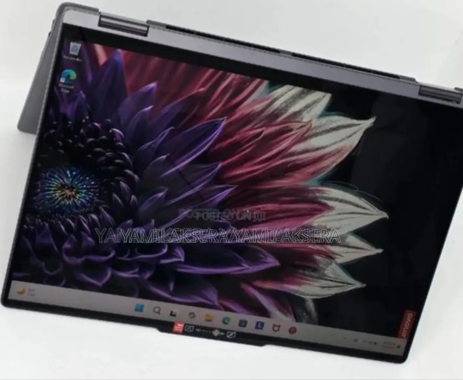 New Laptop Lenovo Yoga 7i 16GB Intel Core Ultra 7 SSD 512GB