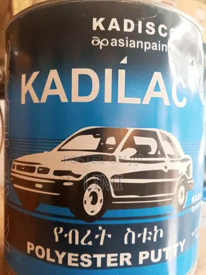 Photo - Polyster Putty (Stuko)