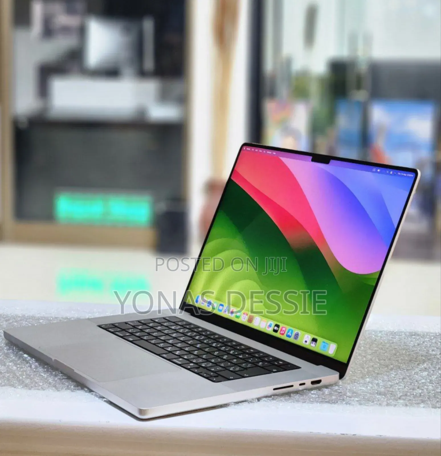 New Laptop Apple MacBook Air 2020 M1 32GB SSD 512GB