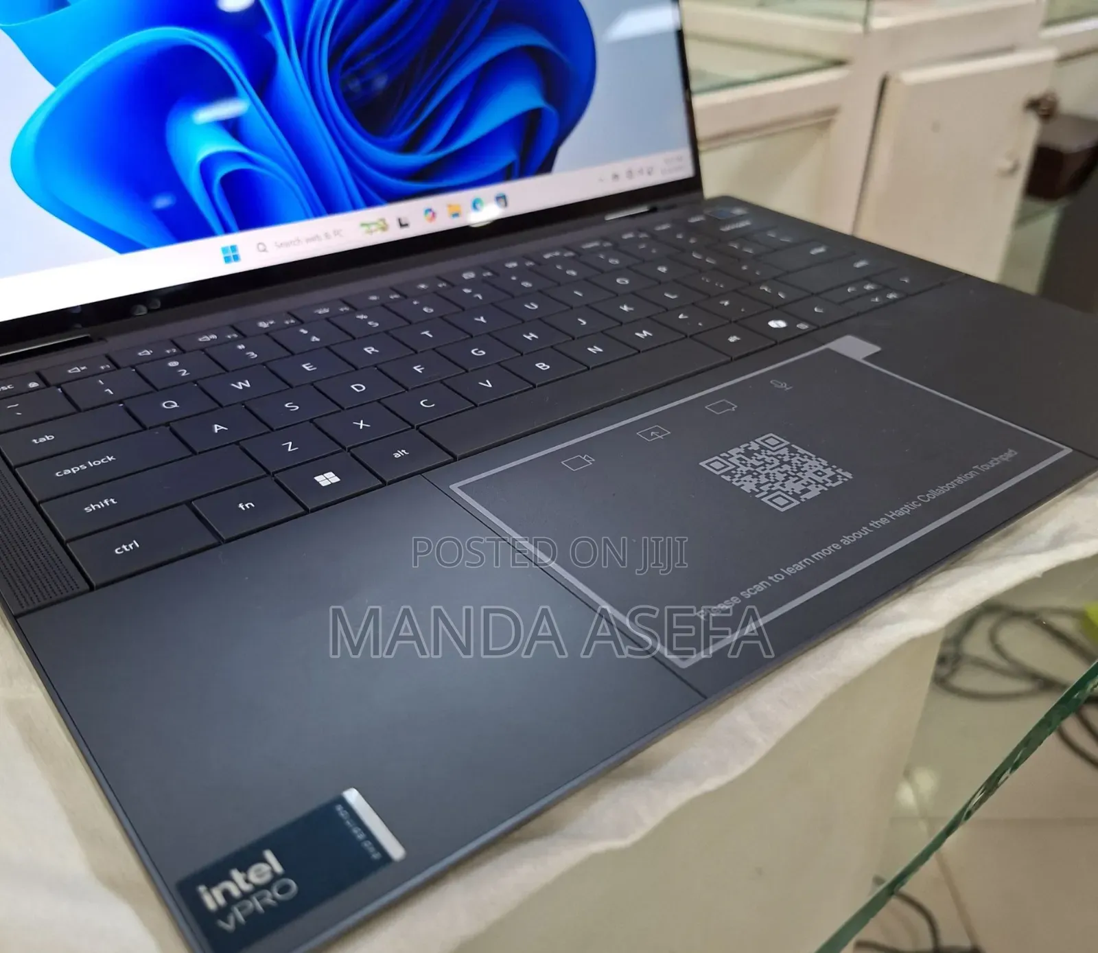 New Laptop Dell 32GB Intel Core Ultra 7 SSD 1T