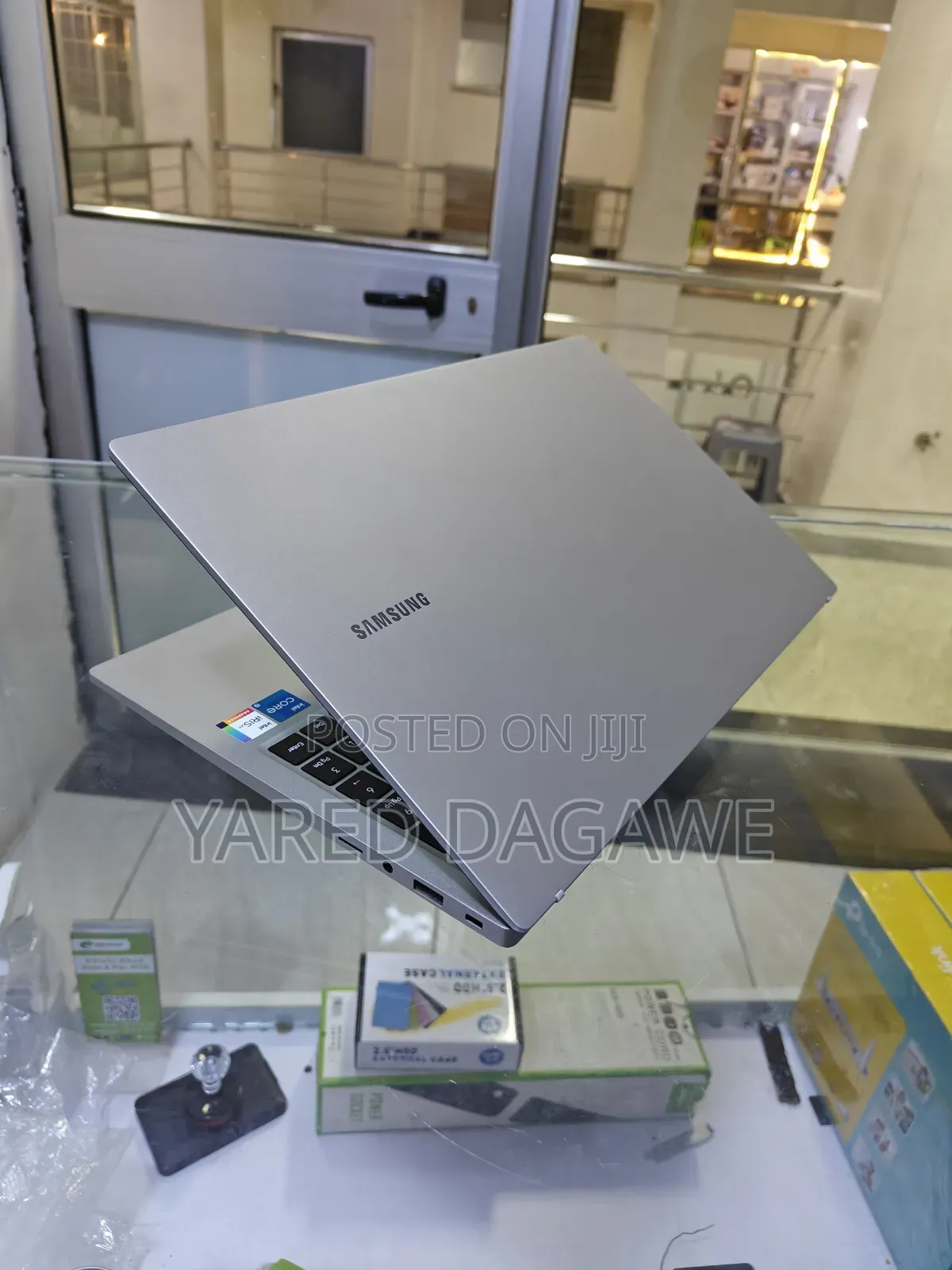 New Laptop Samsung Galaxy Book 2 8GB Intel Core I5 SSD 256GB
