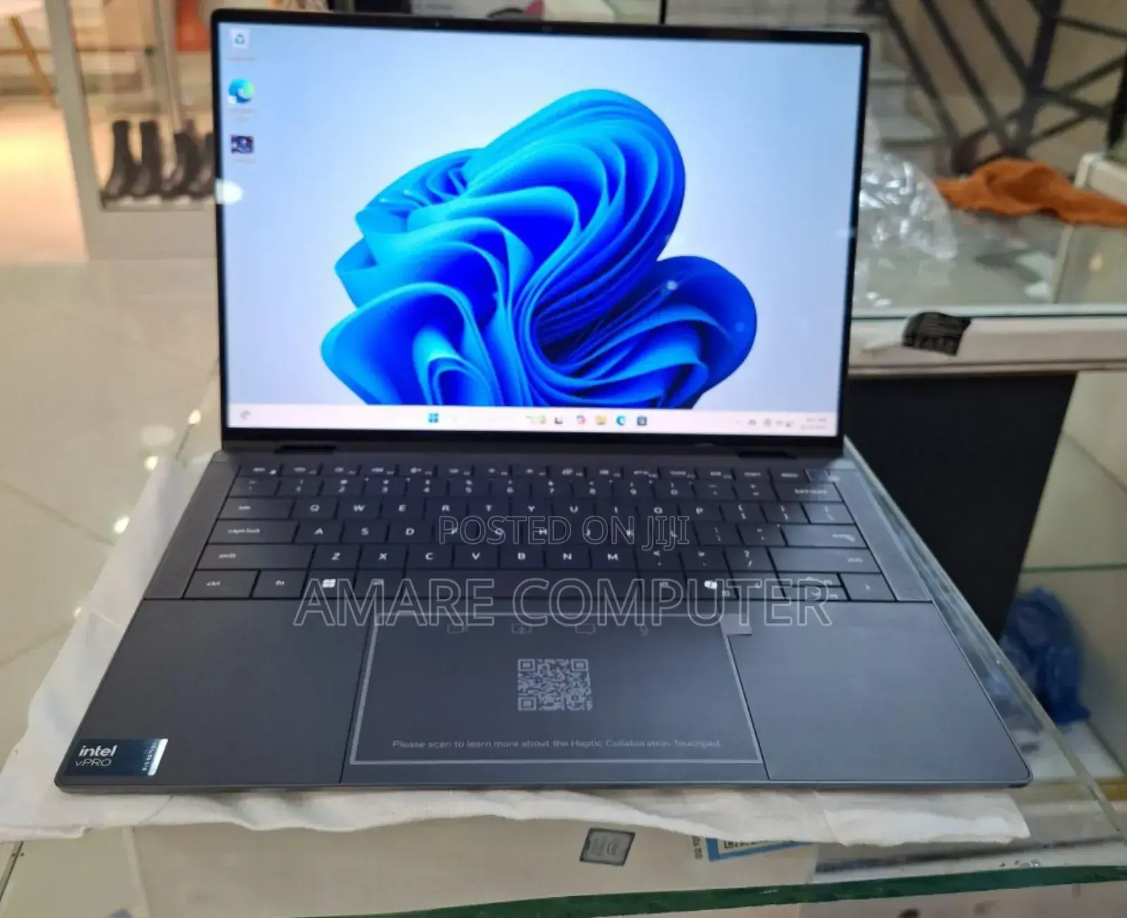 New Laptop Dell Latitude 9440 32GB Intel Core Ultra 7 SSD 1T