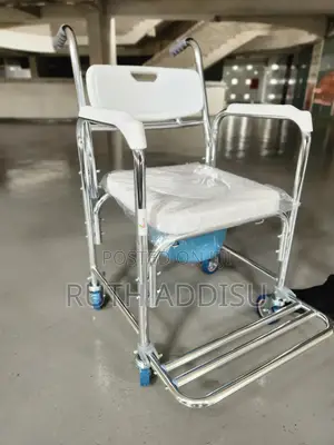 Wheelchair棄嬰commode Wheelchair吞嚥commode Wheelchair㠭協wheelchair Commode