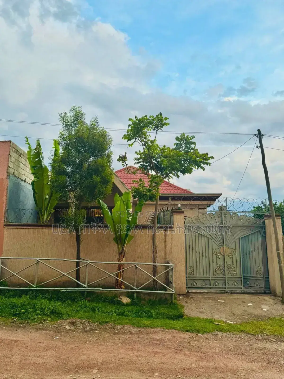 Furnished 2bdrm Villa in ኦሮምያ አለም ገና አካባቢ, Nifas Silk-Lafto for sale