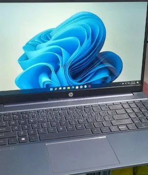 New Laptop HP Pavilion 15 8GB Intel Core I7 SSD 512GB