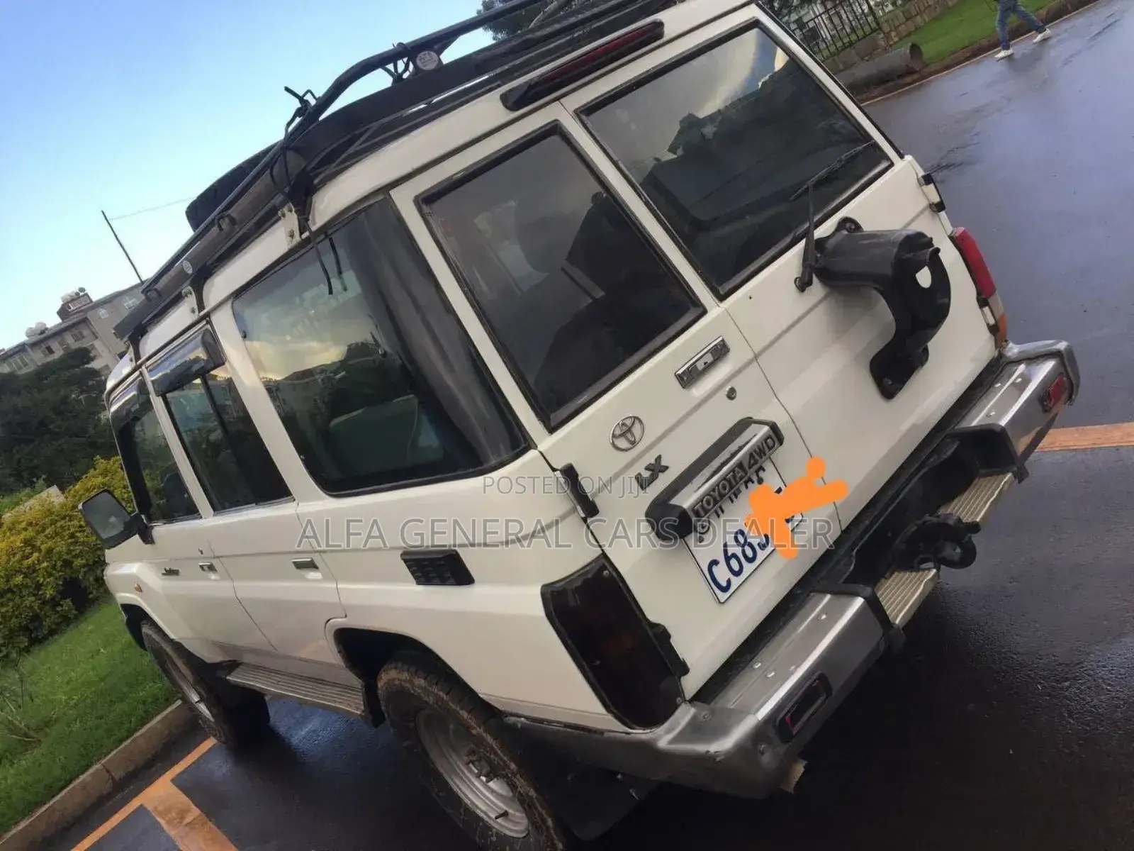 Toyota Land Cruiser 2008 White