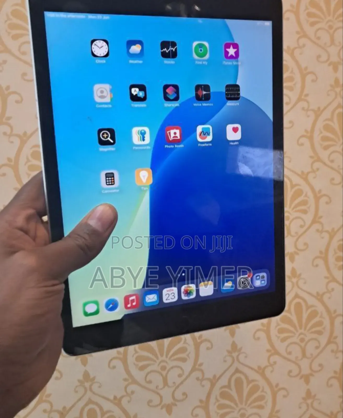 New Apple iPad 10.2 (2021) 64 GB Gray