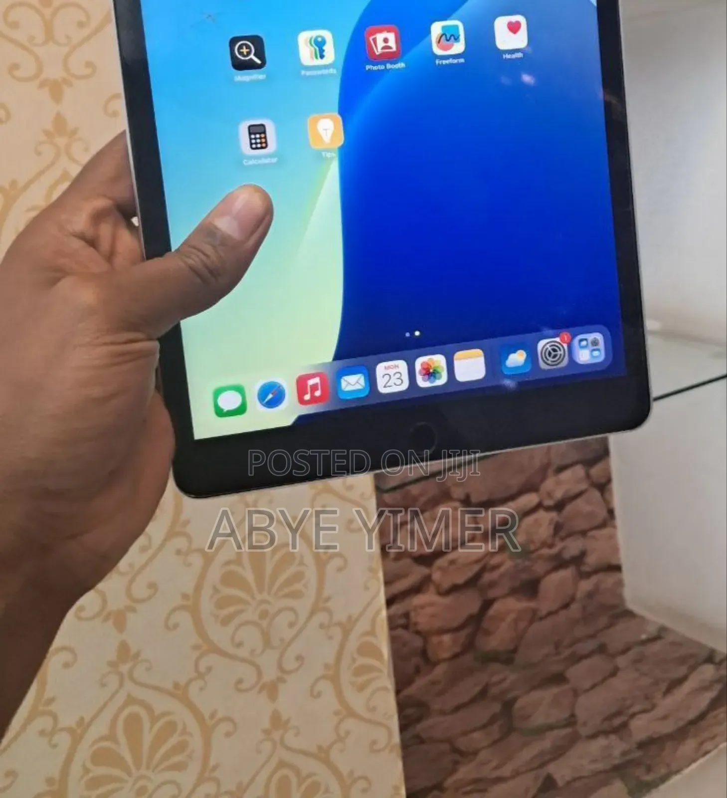 New Apple iPad 10.2 (2021) 64 GB Gray