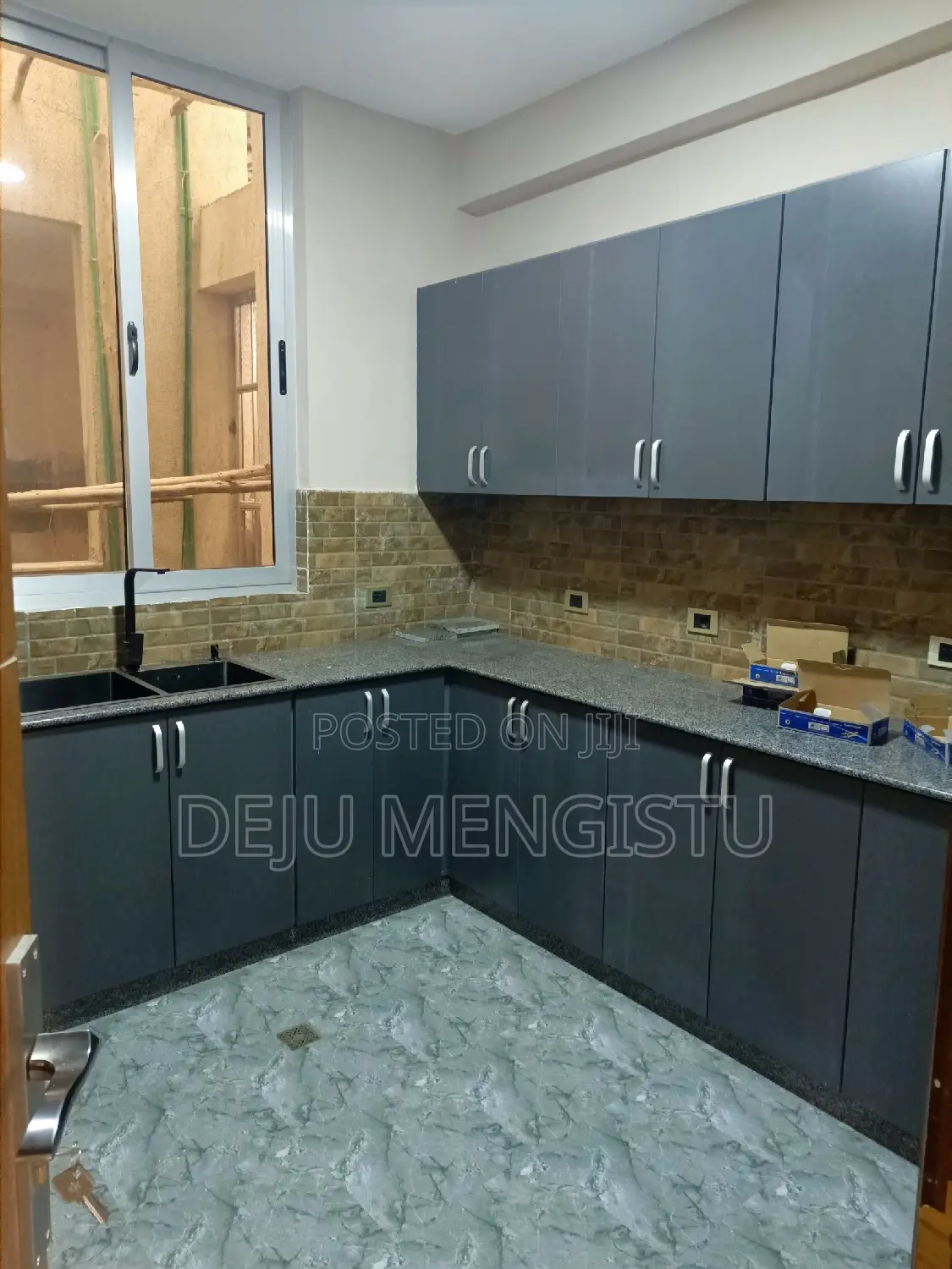3bdrm Apartment in Sebhulut 72, Bole for rent