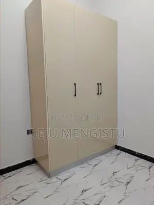 5bdrm Villa in አትሌት መንደር, Bole for sale