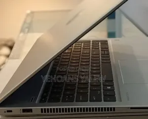 New Laptop HP ProBook 430 8GB AMD Ryzen 5 HDD 500GB