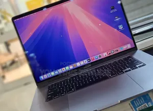 New Laptop Apple MacBook Pro 2019 32GB Intel Core I9 SSD 1T