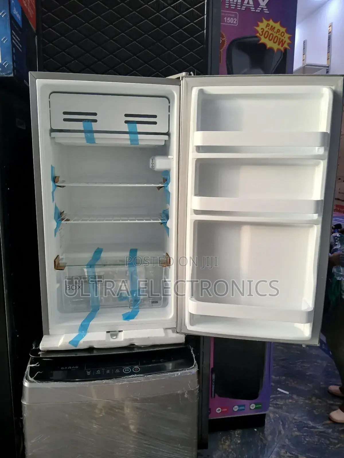 Media Refrigerator 142l