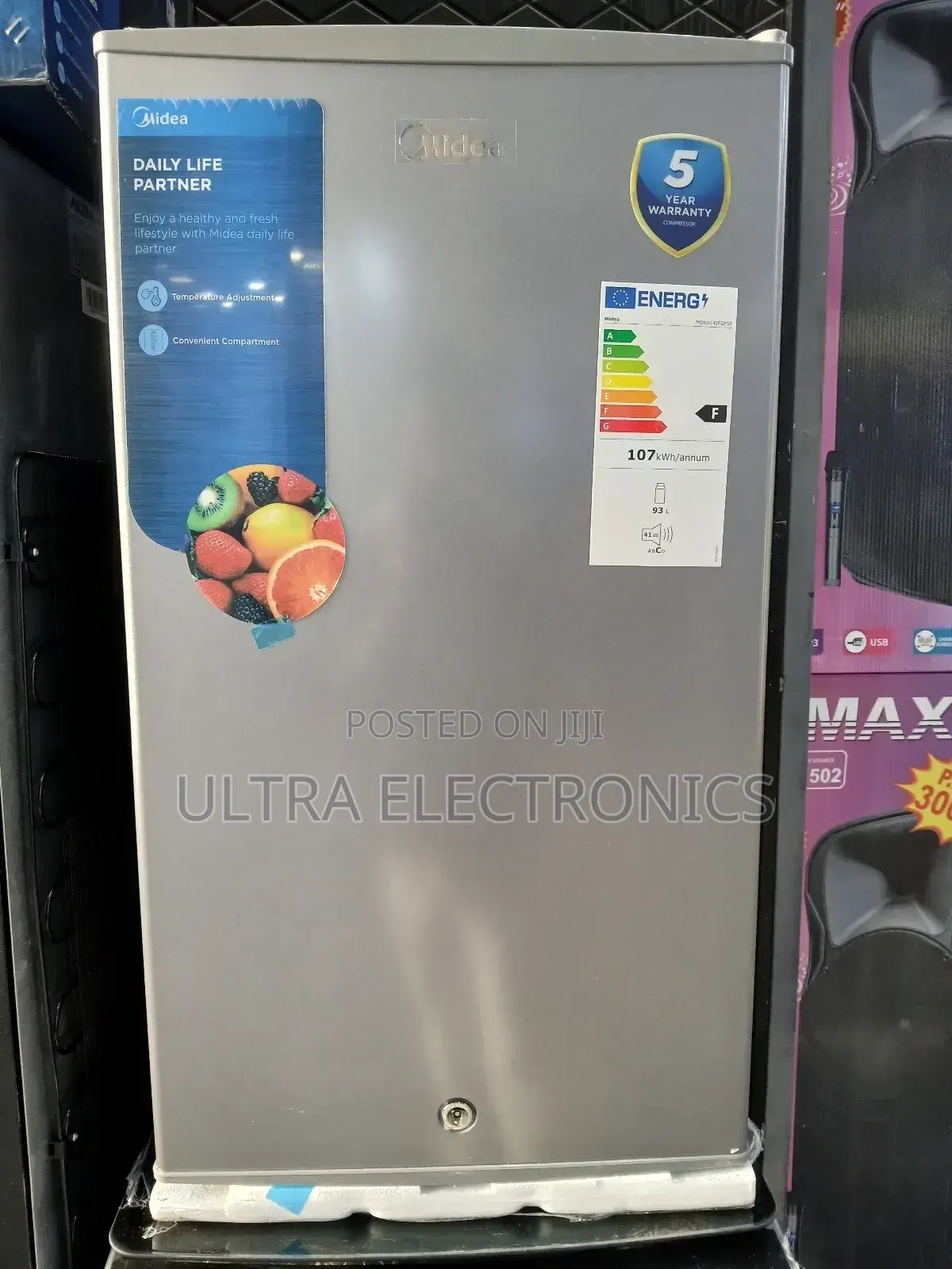 Media Refrigerator 142l