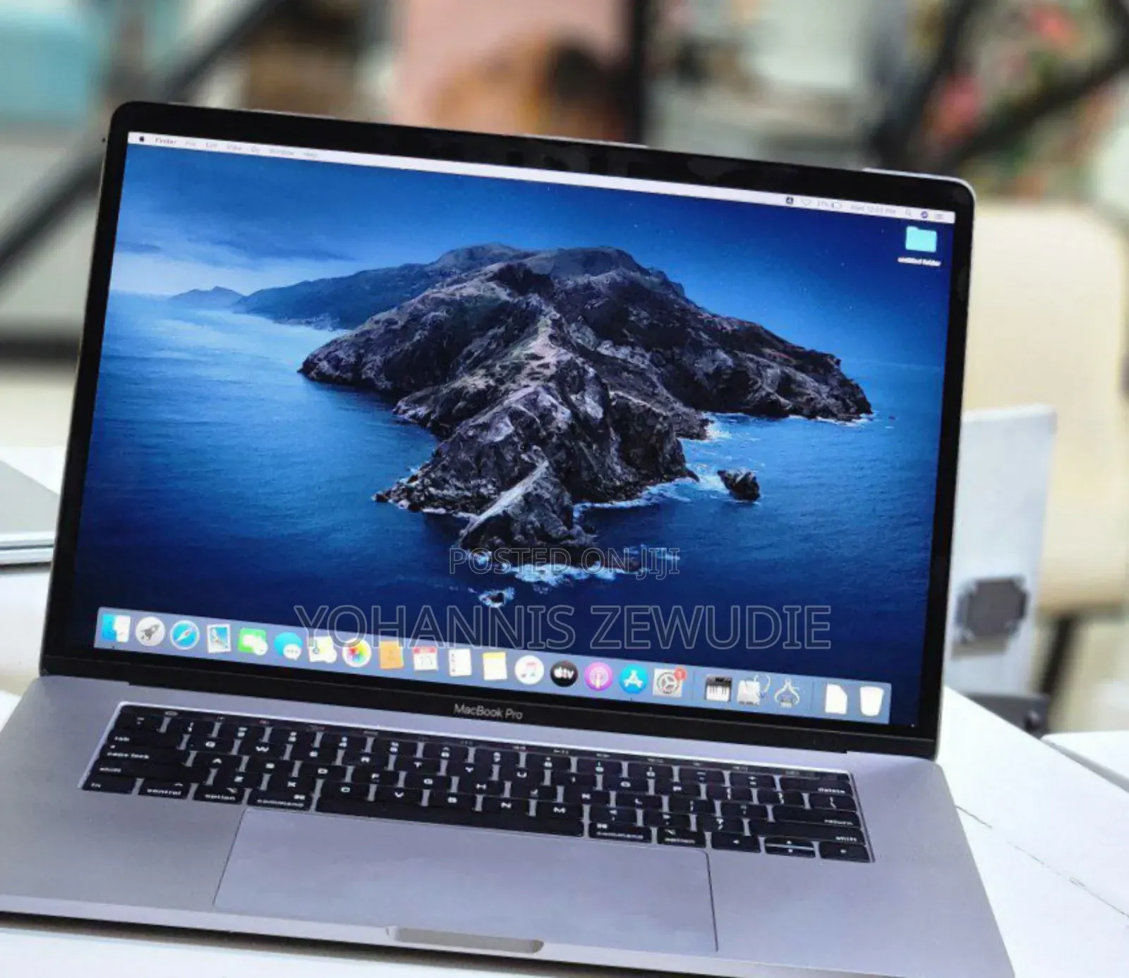 New Laptop Apple MacBook Pro 2019 32GB Intel Core I9 SSD 2T